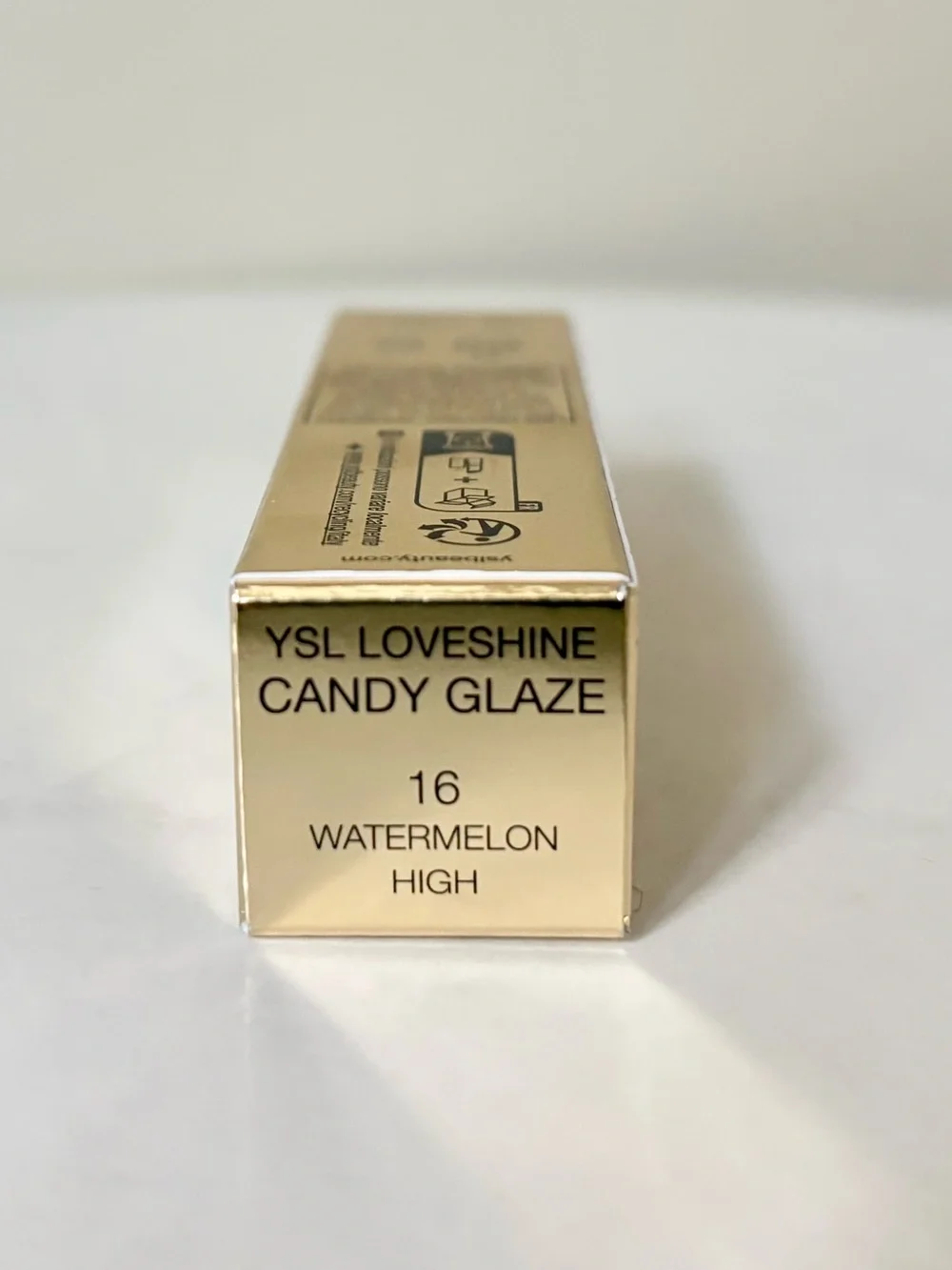 Yves Saint Laurent yves saint